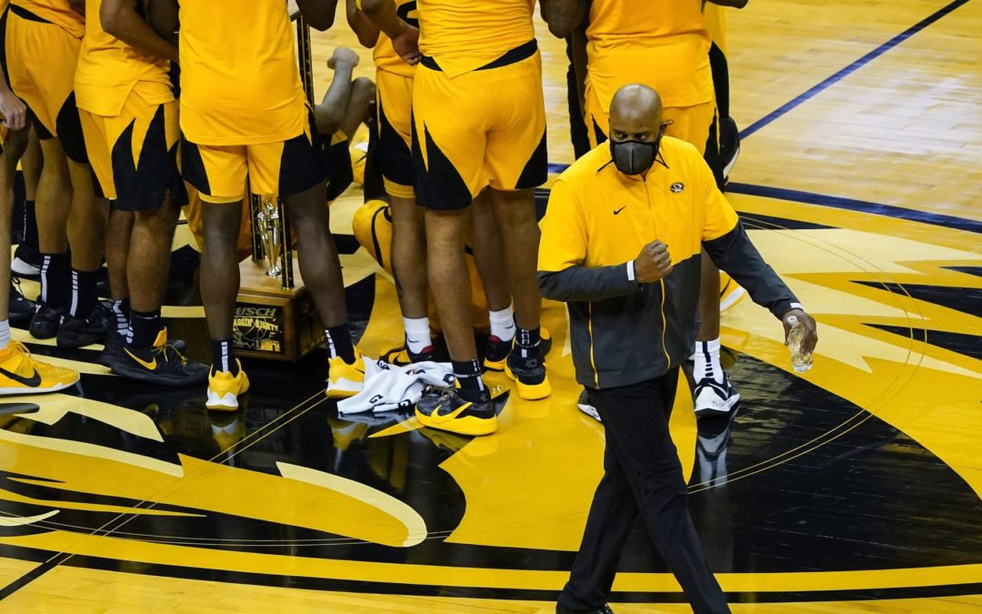 Bernie Bits: Cuonzo Martin Has An Offense – Plus A Big Load Of Notes!