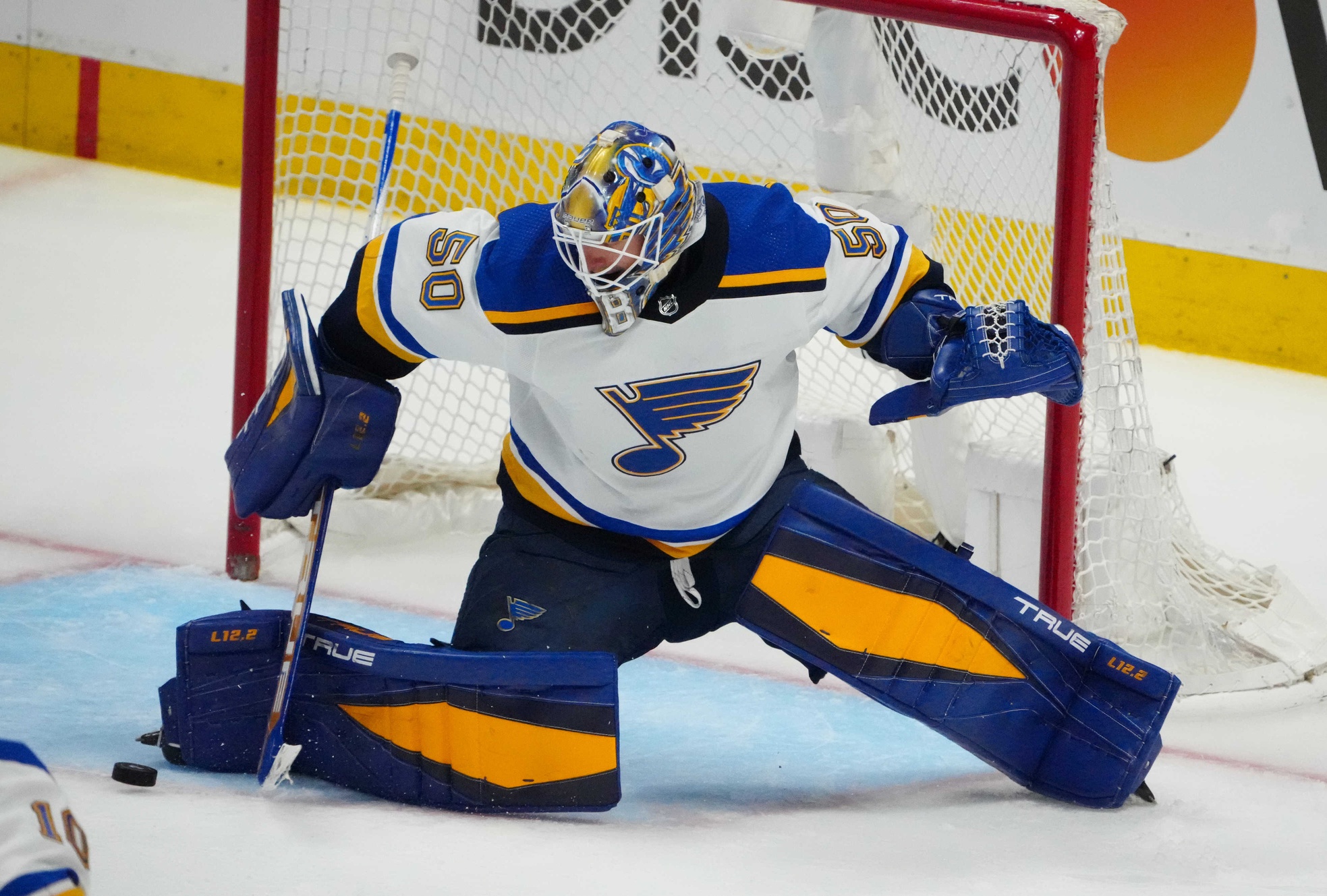 St. Louis Blues Jordan Binnington 2021 Mask Nothing Special