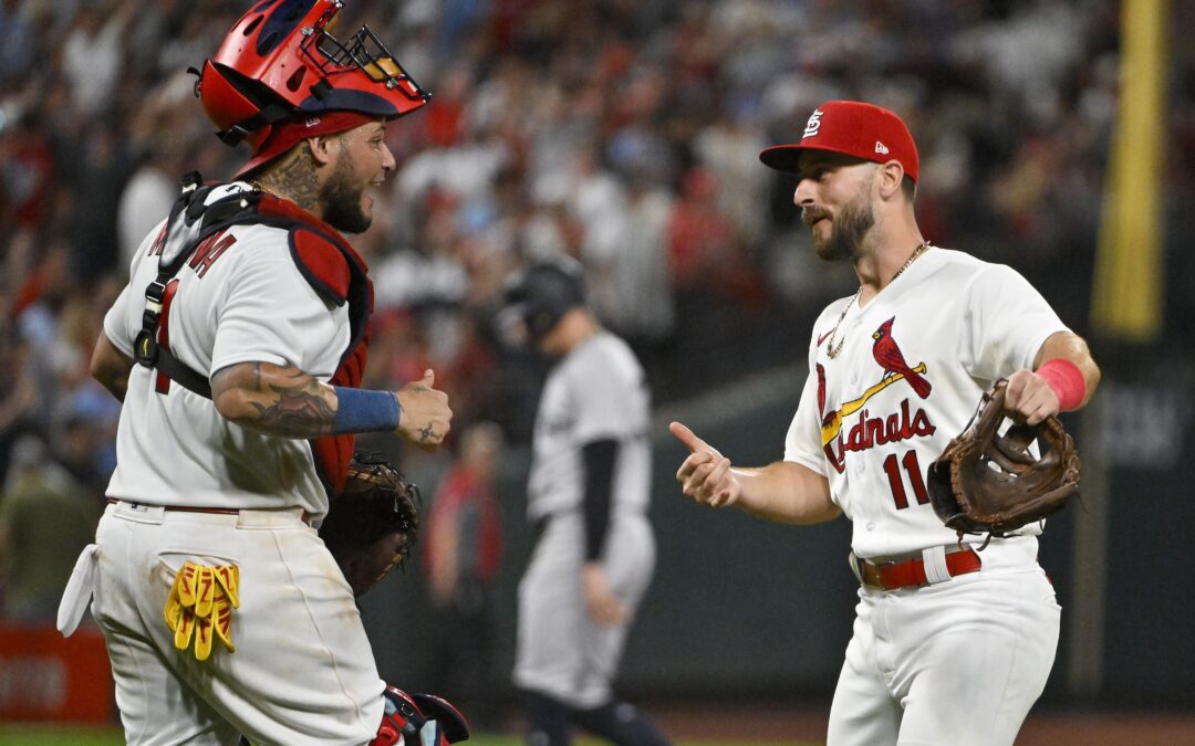 Bernie’s Redbird Review: Temperature Rising! On A Red-Hot Weekend, The Cardinals Sweep The Yankees And Take Over First Place.