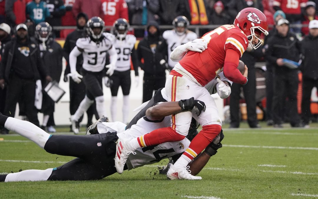 Bernie’s NFL Takeaways: Mahomes’ Ankle Could Be Trouble For KC. Plus: The Cowboys Flop Again.