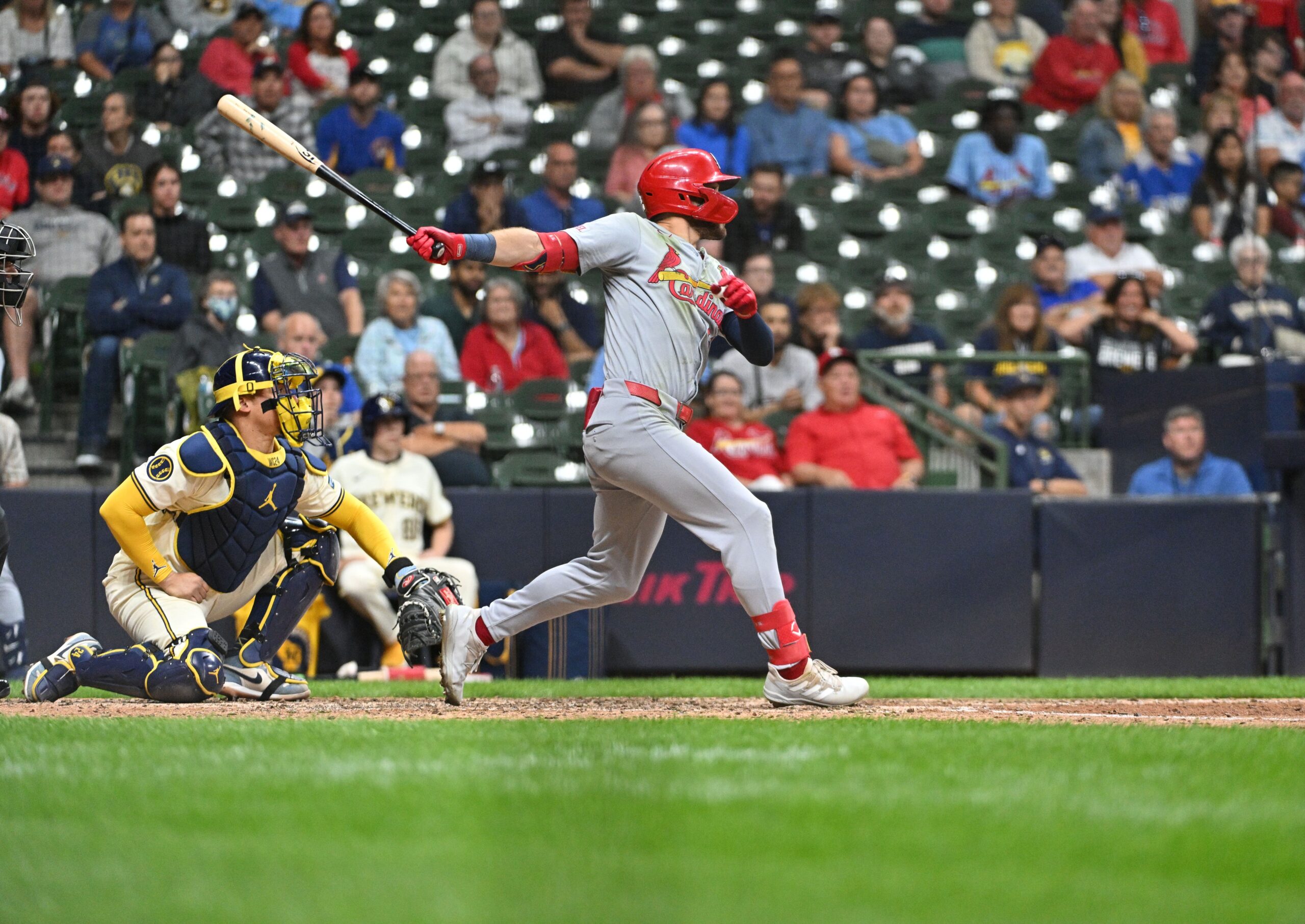 Bernie's Redbird Review The Siani Show, Goldy Turns Back The Clock